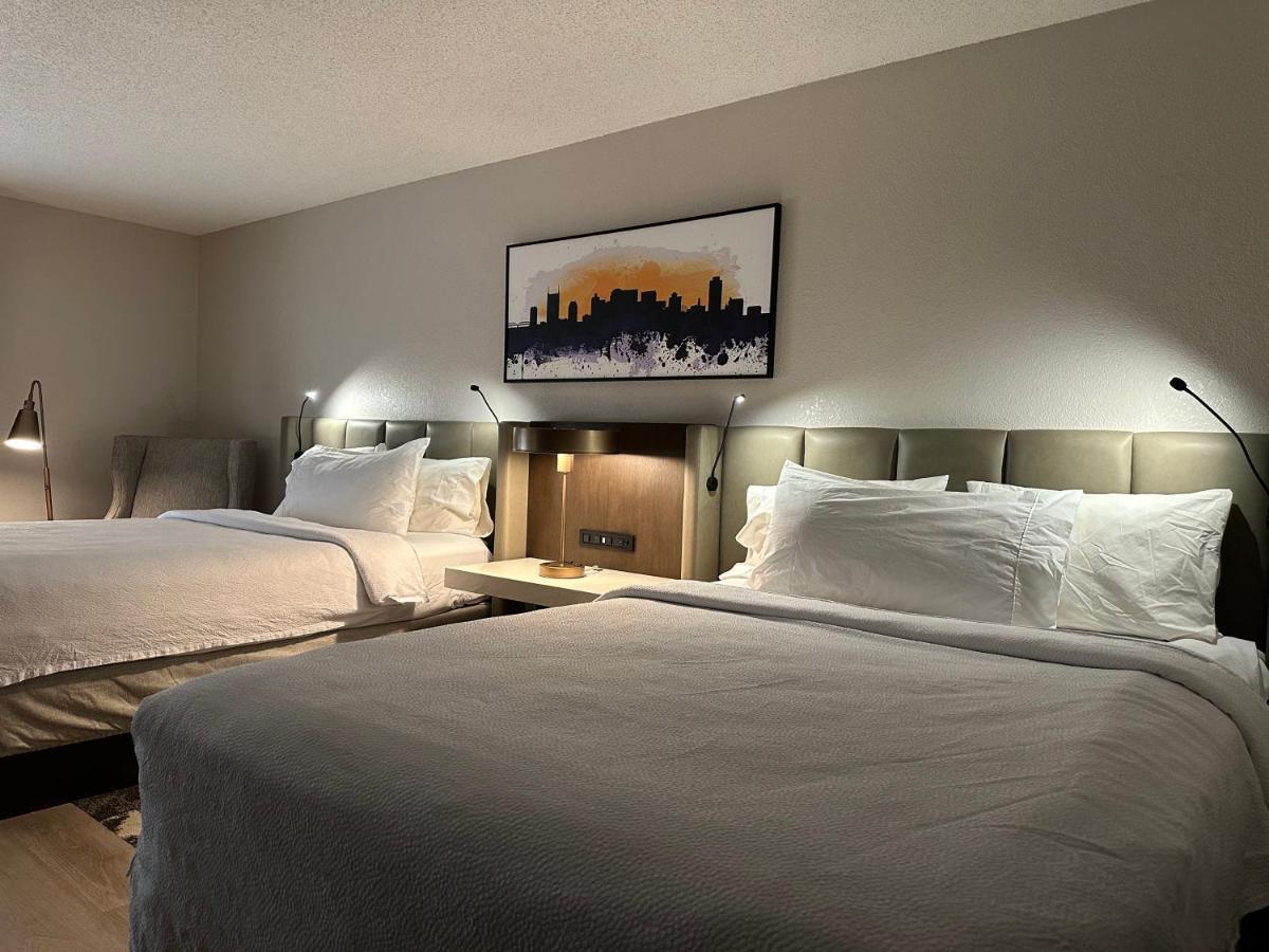 Nash Haus Hotel Нашвил Екстериор снимка